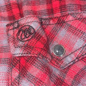 Wrangler shirt large pearl snaps